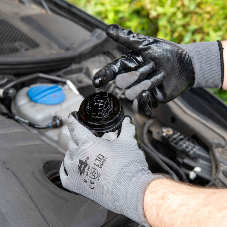 Gants techniques pour manutention et conduite d'engins - Brico Dépôt