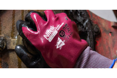 Quelles sont les normes en matière de gants de travail ?